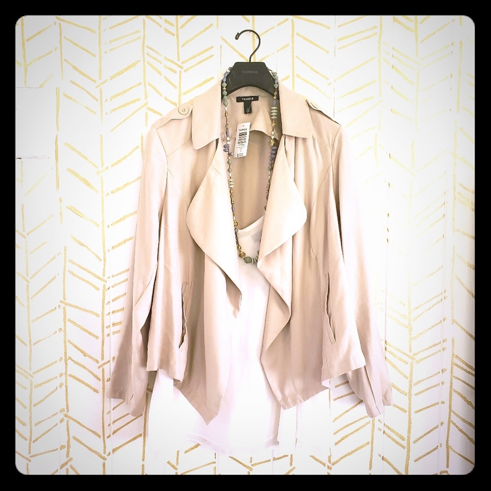 Ivory Drape Front Till Jacket